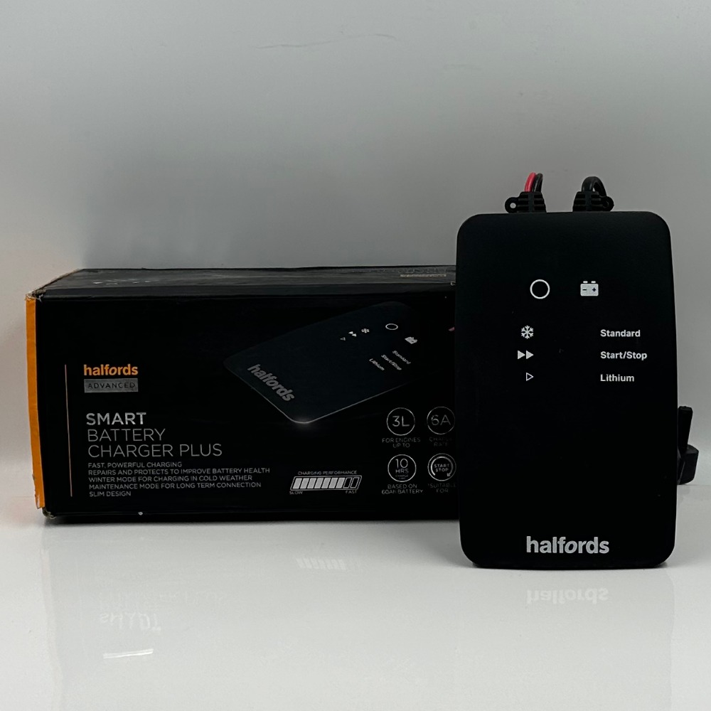 Halfords Smart Battery Charger PLUS Own4Less